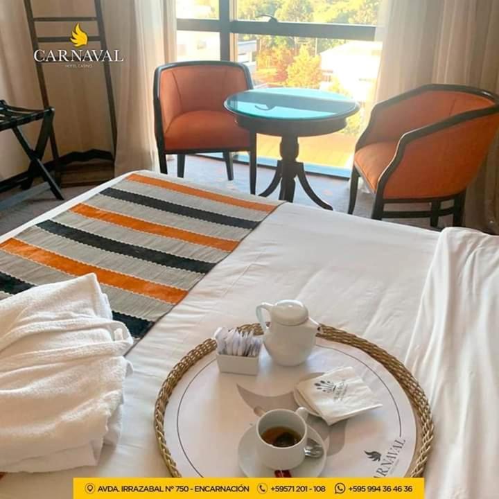 狂欢节赌场酒店 Encarnación 外观 照片 A room at the hotel