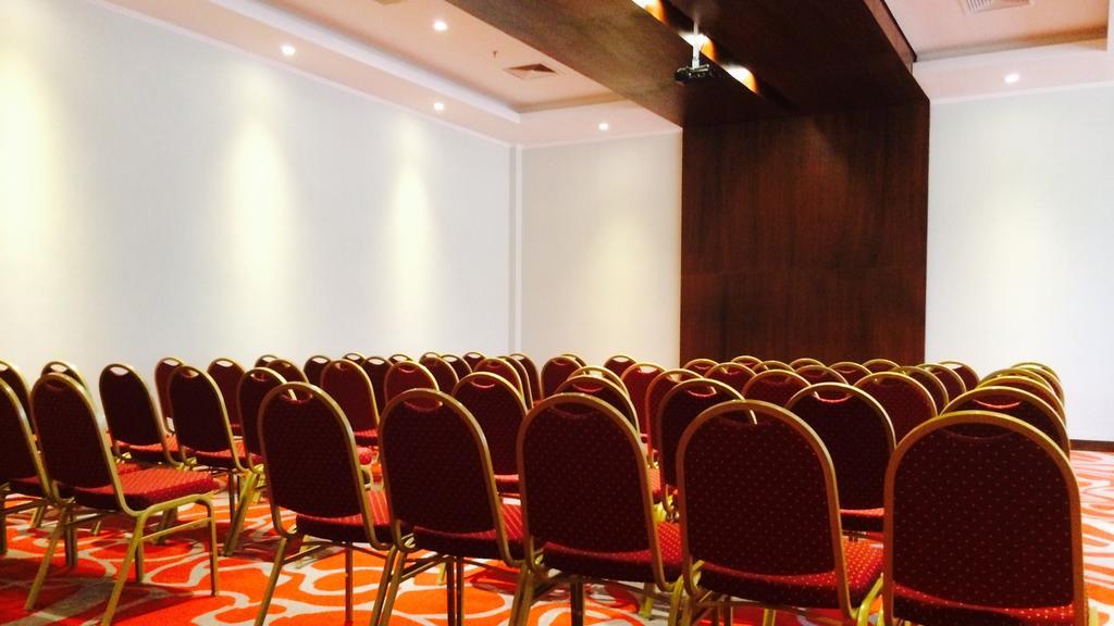 狂欢节赌场酒店 Encarnación 外观 照片 A conference room