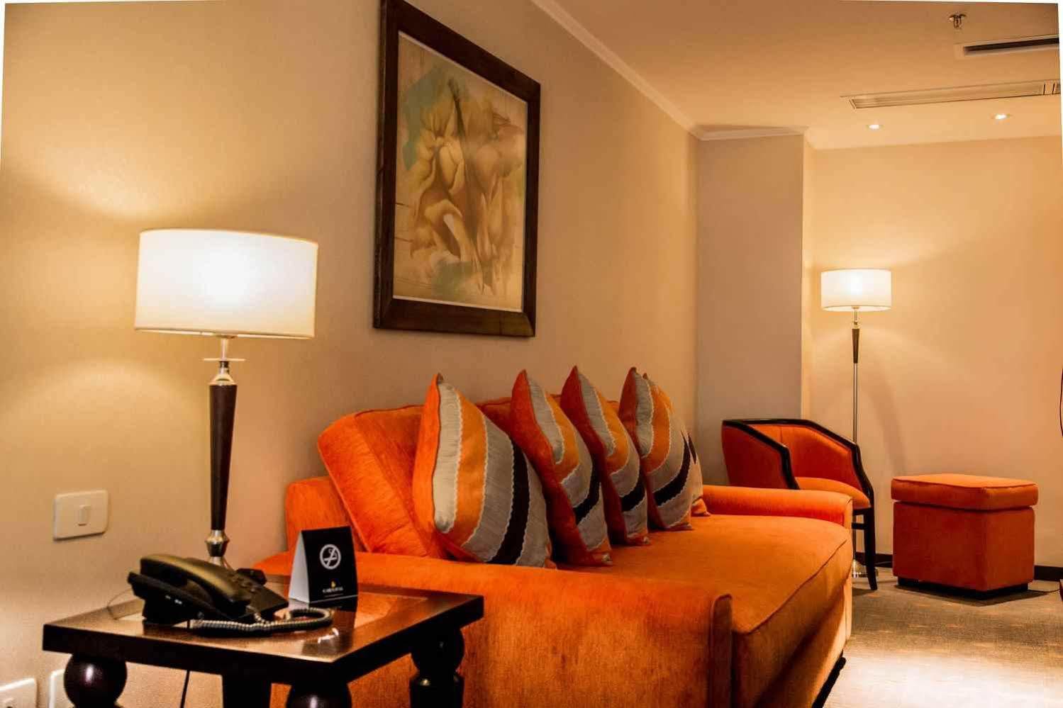 狂欢节赌场酒店 Encarnación 外观 照片 A living room at the hotel